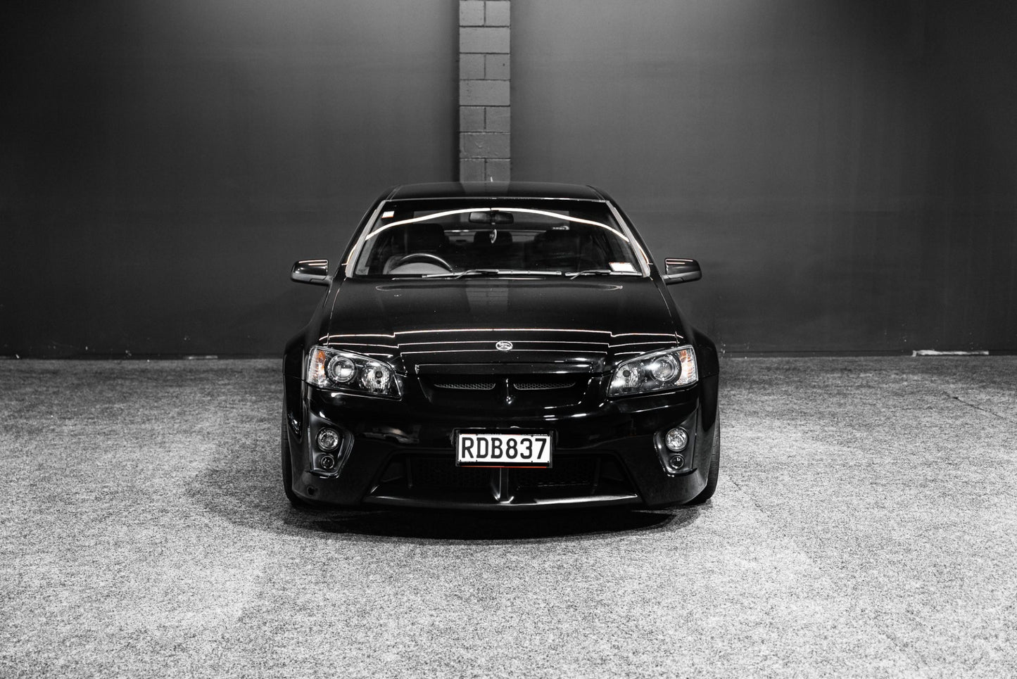 2007 Holden Commodore VE Clubsport R8 - 6SP + MODS!
