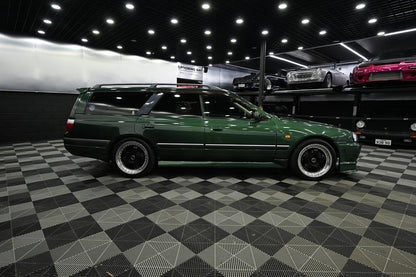 1998 Nissan Stagea RB25det Neo*R34 Front