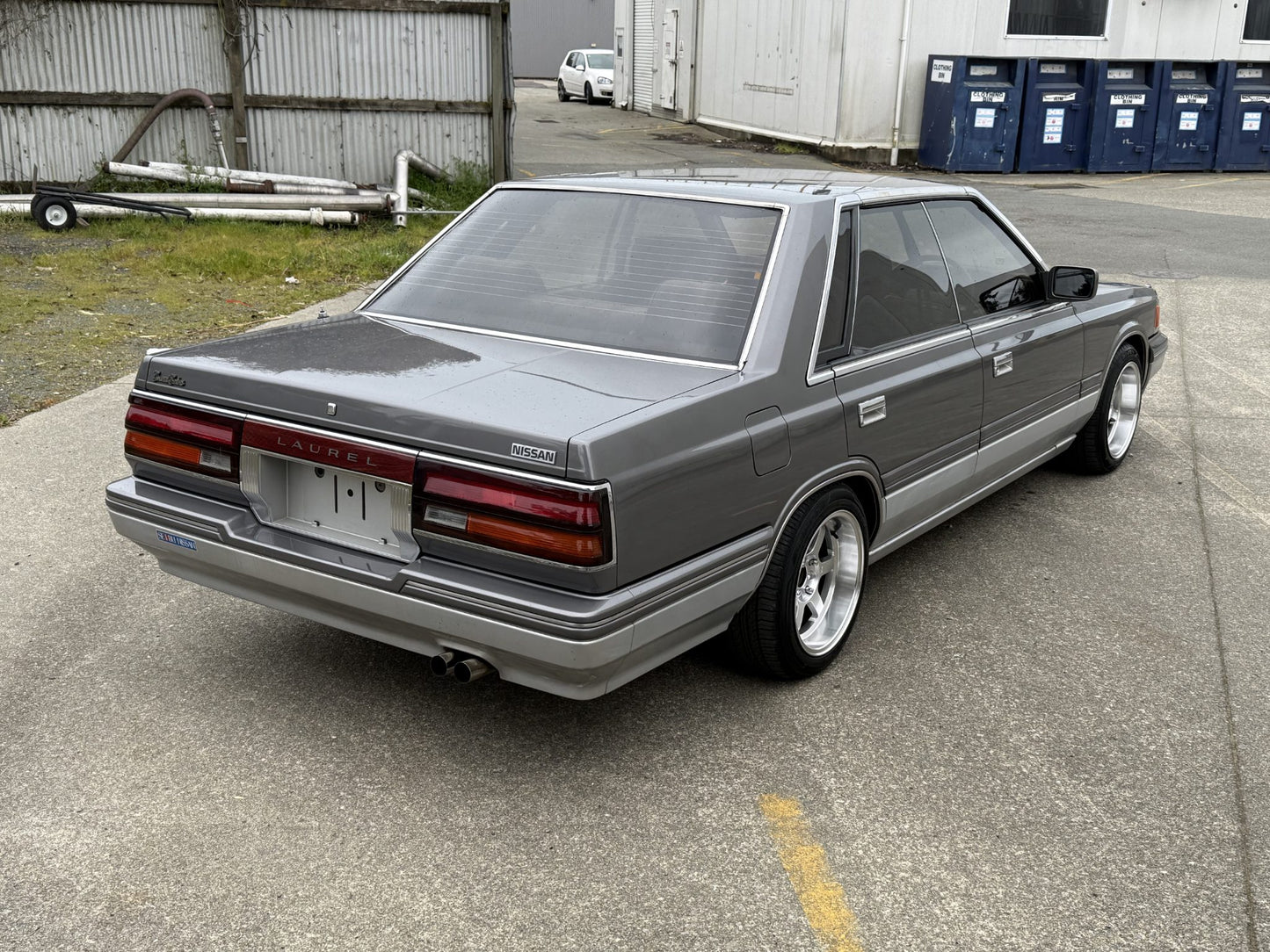 1986 Nissan Laurel C32 factory manual sedan