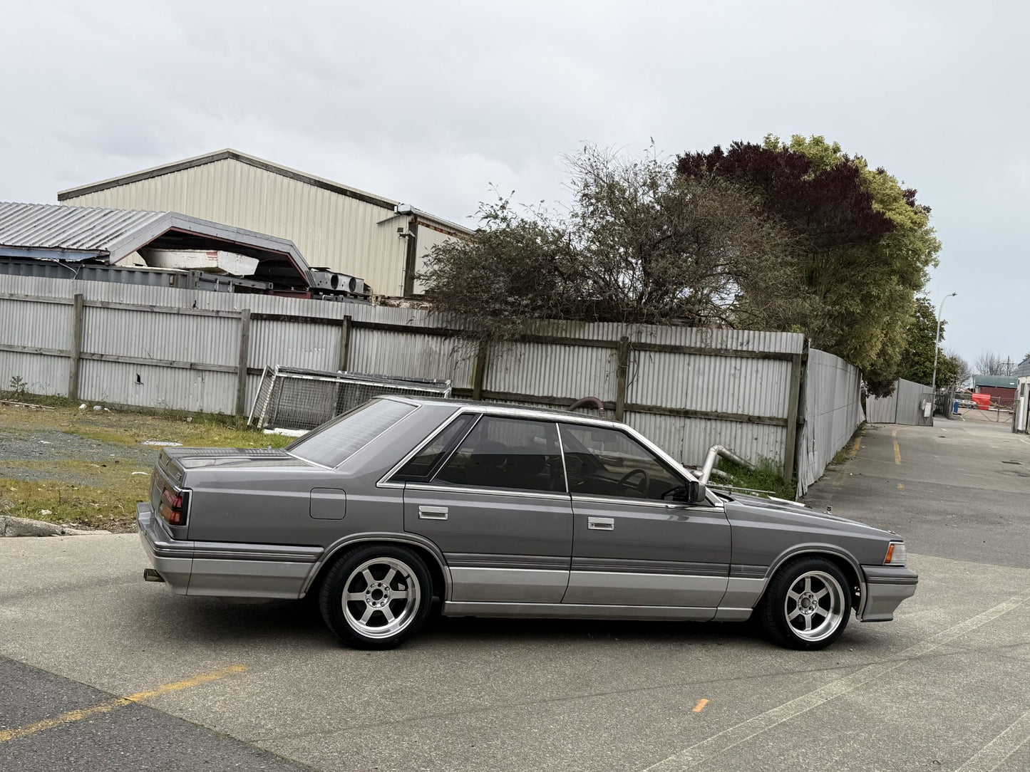 1986 Nissan Laurel C32 factory manual sedan