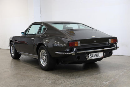 1977 Aston Martin AMV8