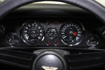 1977 Aston Martin AMV8