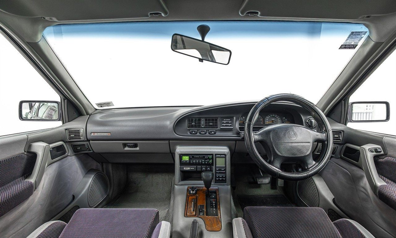 1995 Holden Commodore HSV SENATOR 215