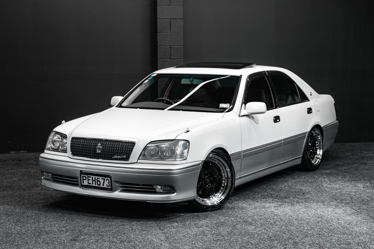 2000 Toyota Crown Athlete V | 1JZGTE - LOW KMS!