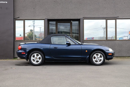 1998 Mazda Roadster MX5