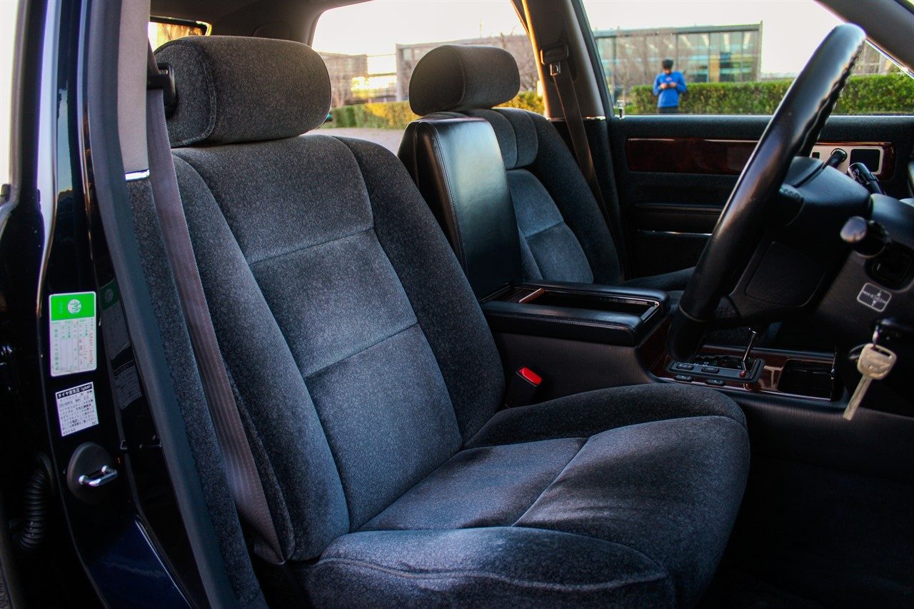 1997 Toyota Century V12