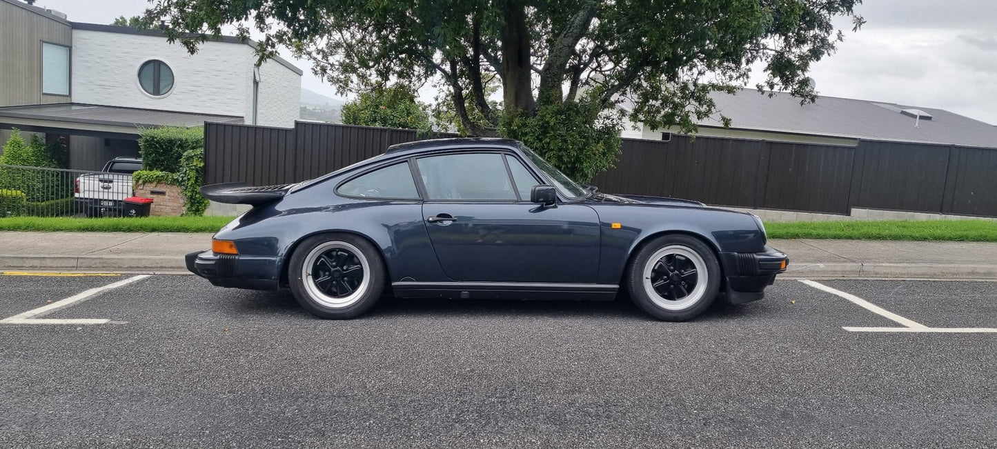 1988 Porsche 911 Carrera