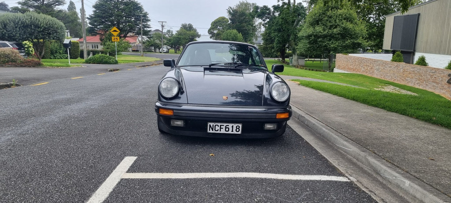 1988 Porsche 911 Carrera