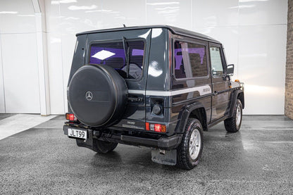 1990 Mercedes-Benz 230 GE