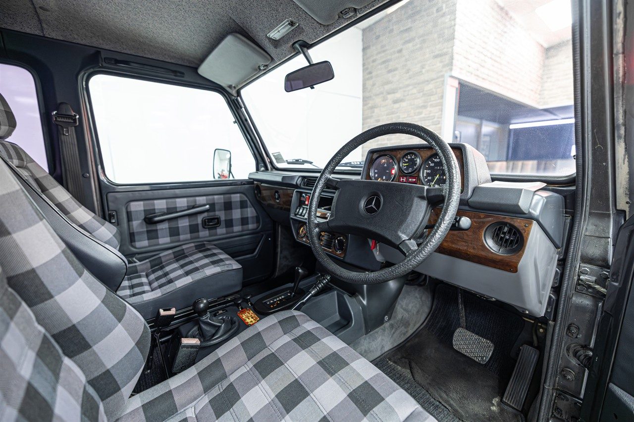 1990 Mercedes-Benz 230 GE