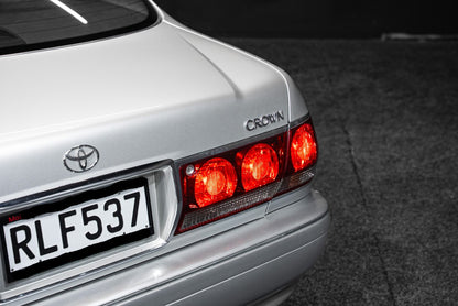 2001 Toyota Crown Athlete V