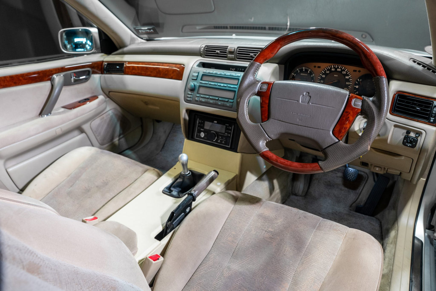 2001 Toyota Crown Athlete V