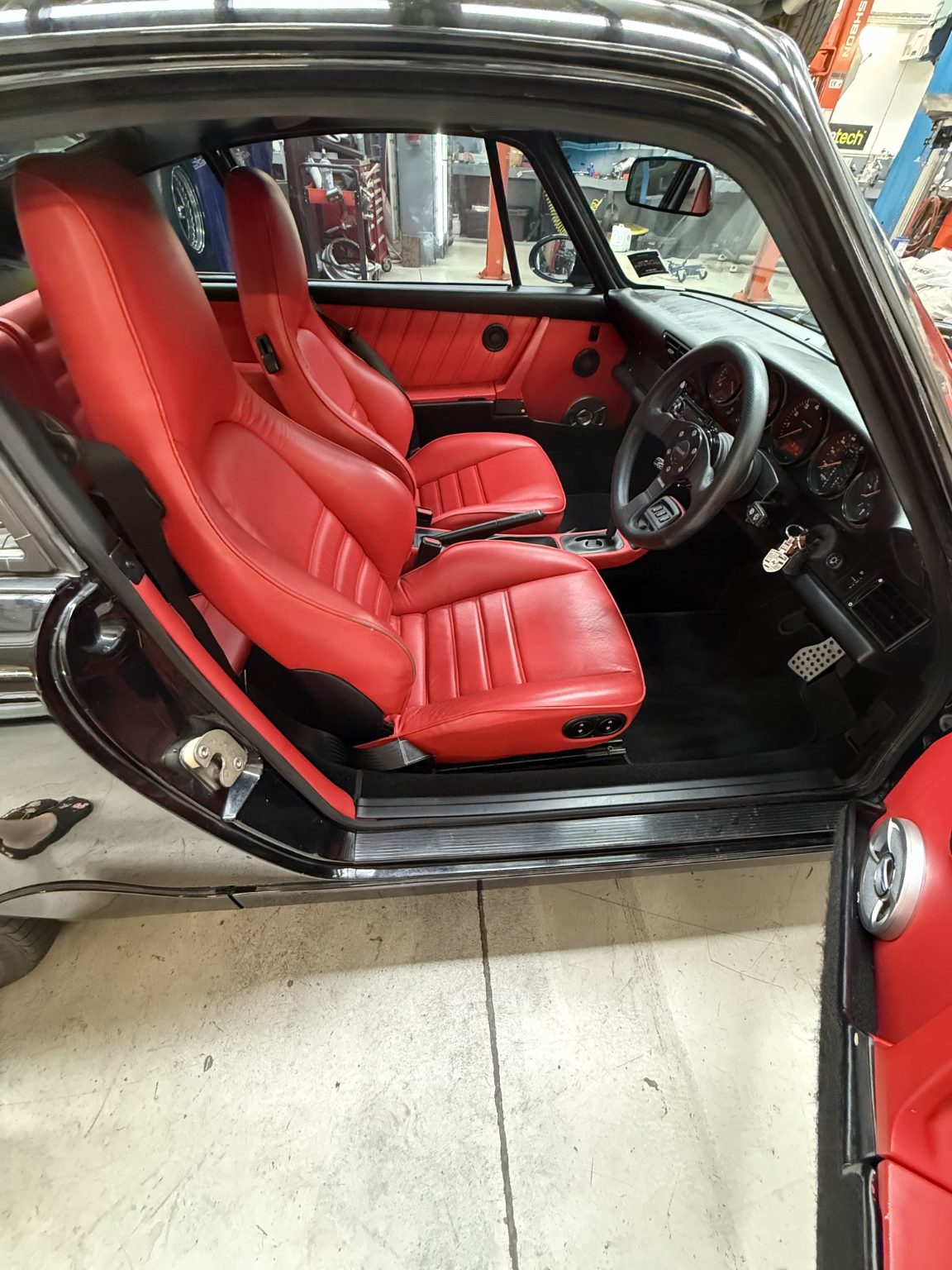 1993 Porsche 911 Carrera 2