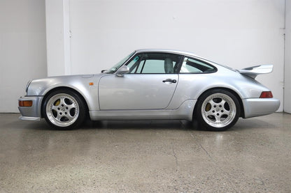 1992 Porsche 911 Carrera 2