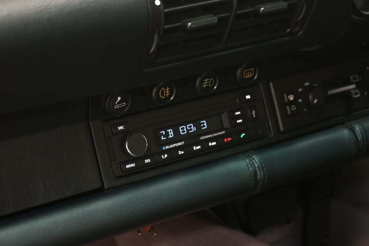 1992 Porsche 911 Carrera 2