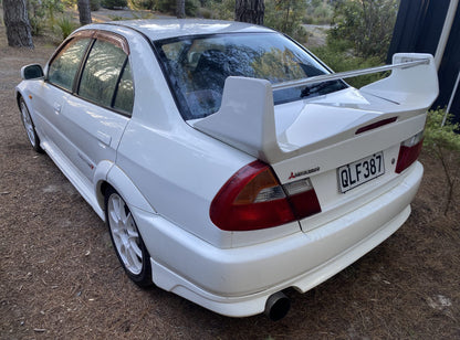 1998 Mitsubishi Lancer Evolution 5