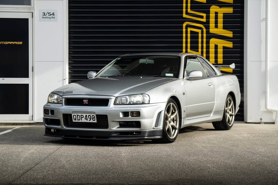 2000 Nissan Skyline R34 GTR