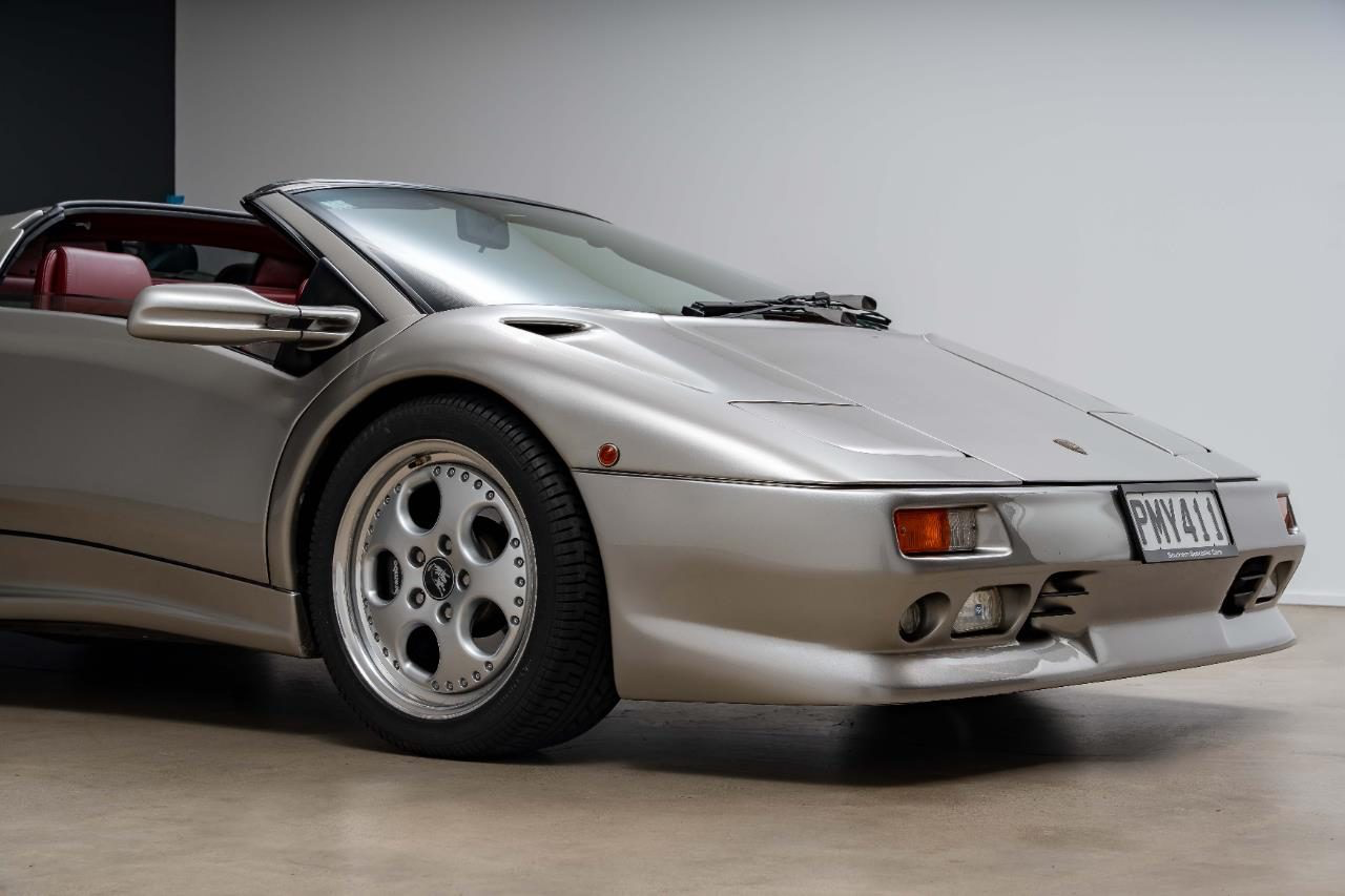 1997 Lamborghini Diablo VT Roadster