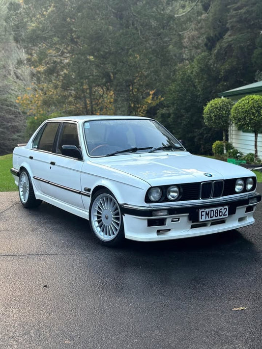 1985 BMW E30 325i