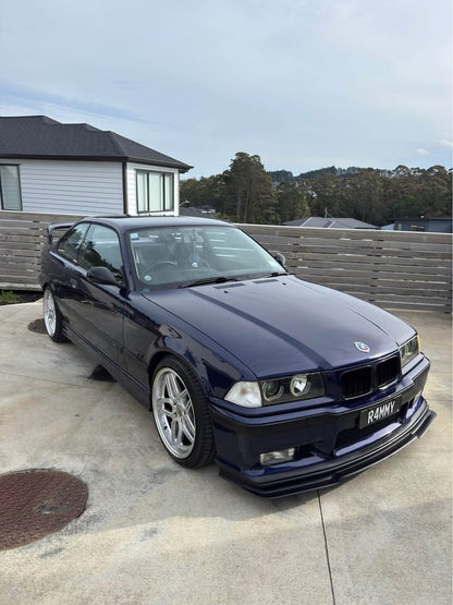 1995 BMW E36 320i coupe