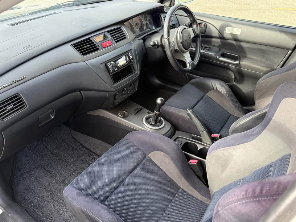 Mitsubishi lancer evolution 7