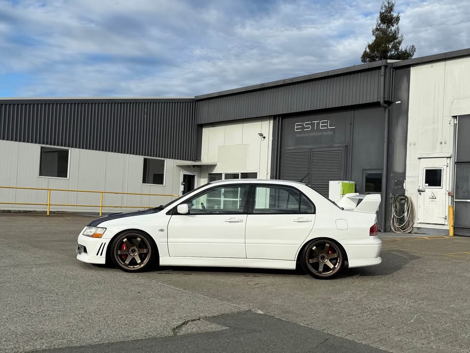 Mitsubishi lancer evolution 7