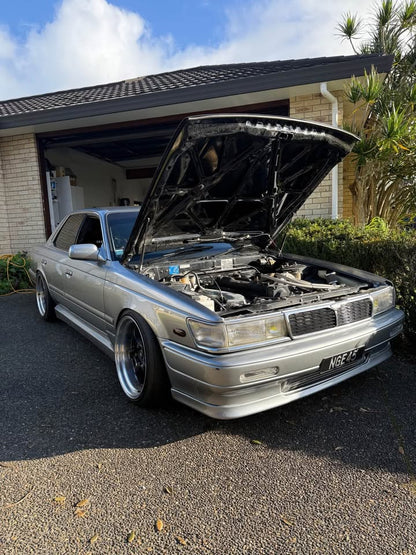 1992 Nissan Laurel