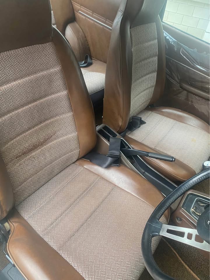 1977 Mazda 808 coupe
