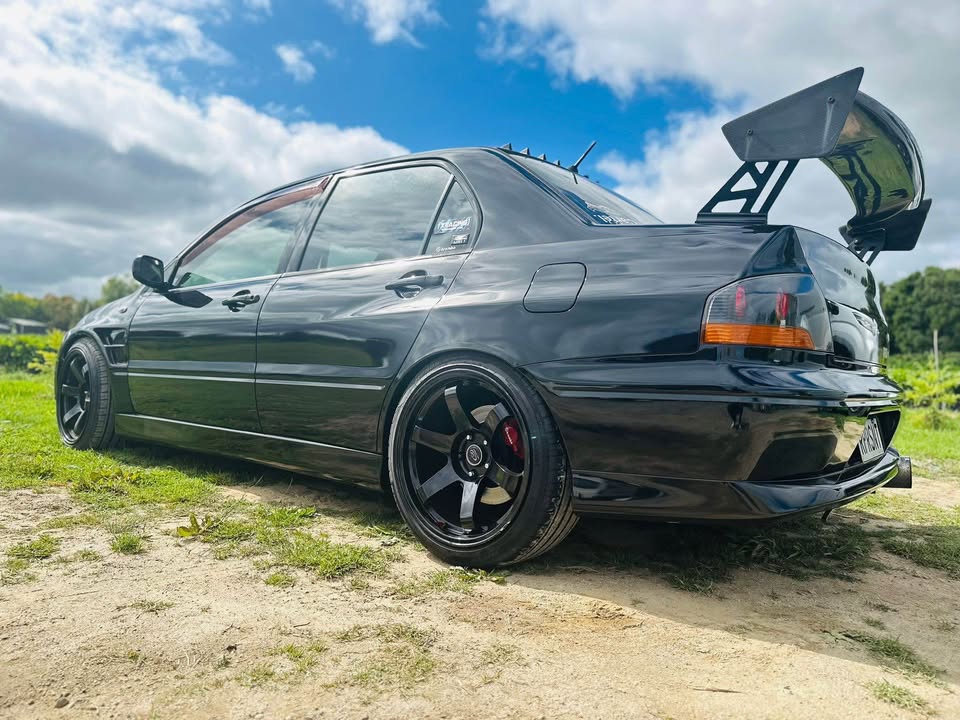 2001 Mitsubishi Lancer evolution 7
