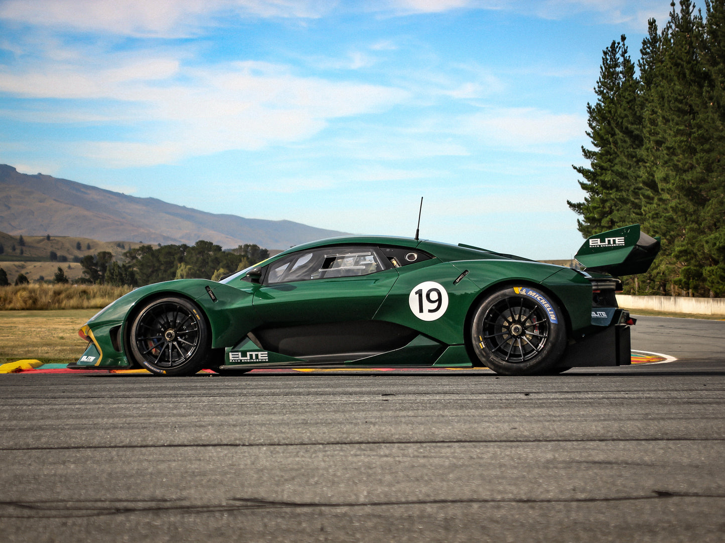 2020 Brabham BT62