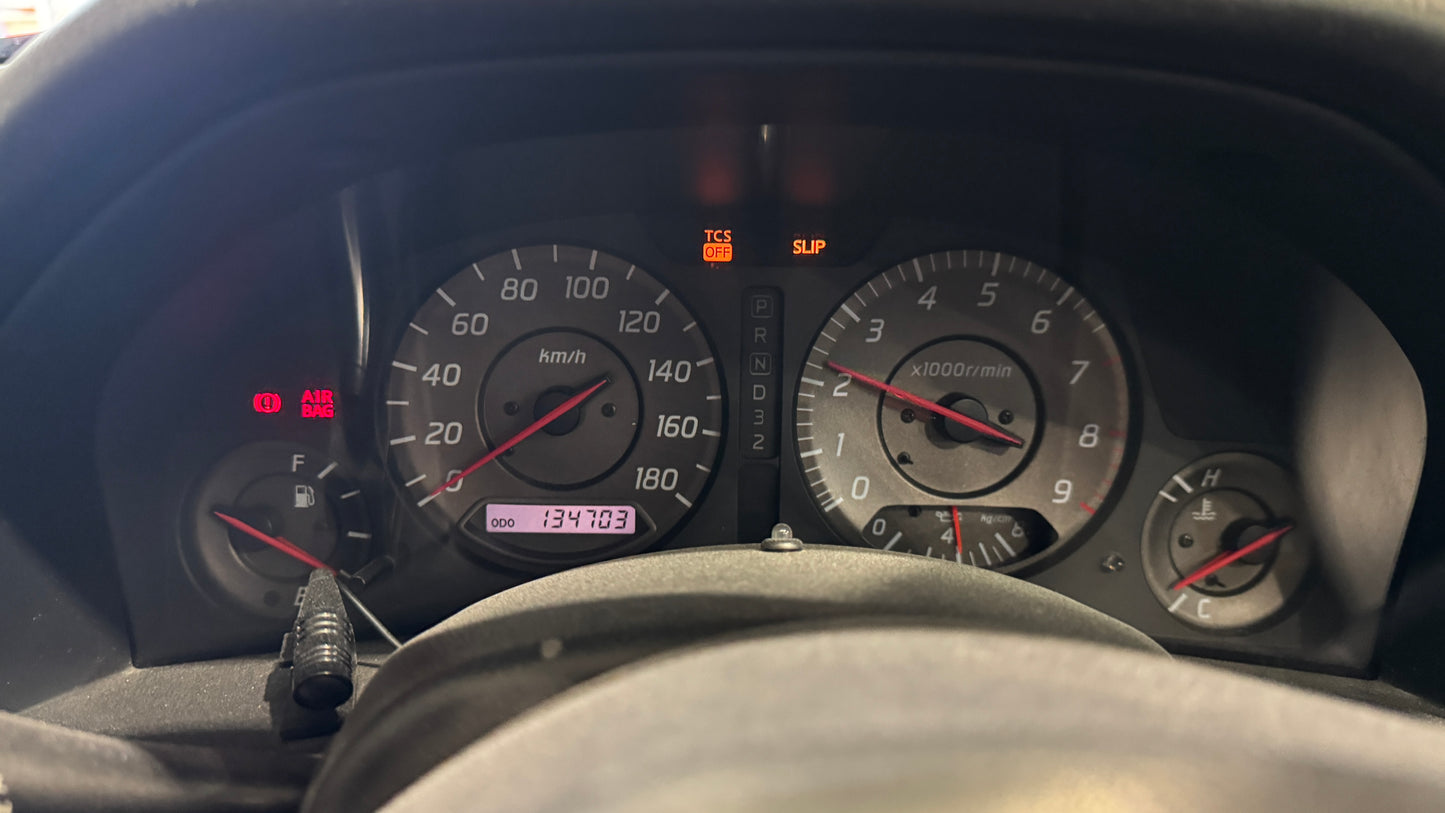 1998 Nissan Skyline R34 Bayside Blue - GTT