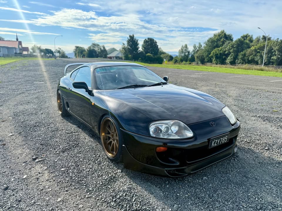 1995 Toyota Supra - Manual