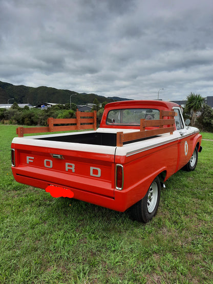 1964 FORD F100 Styleside Short Wheelbase