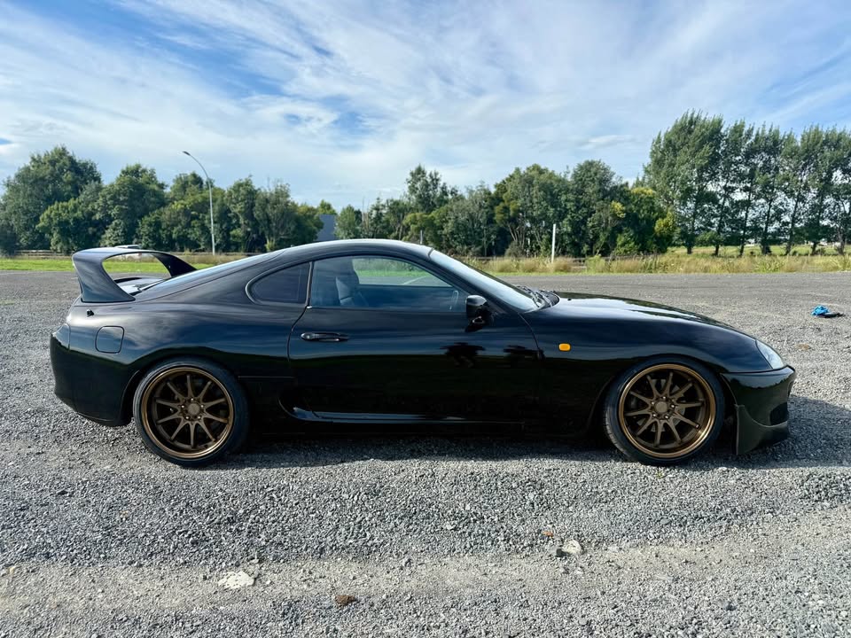 1995 Toyota Supra - Manual