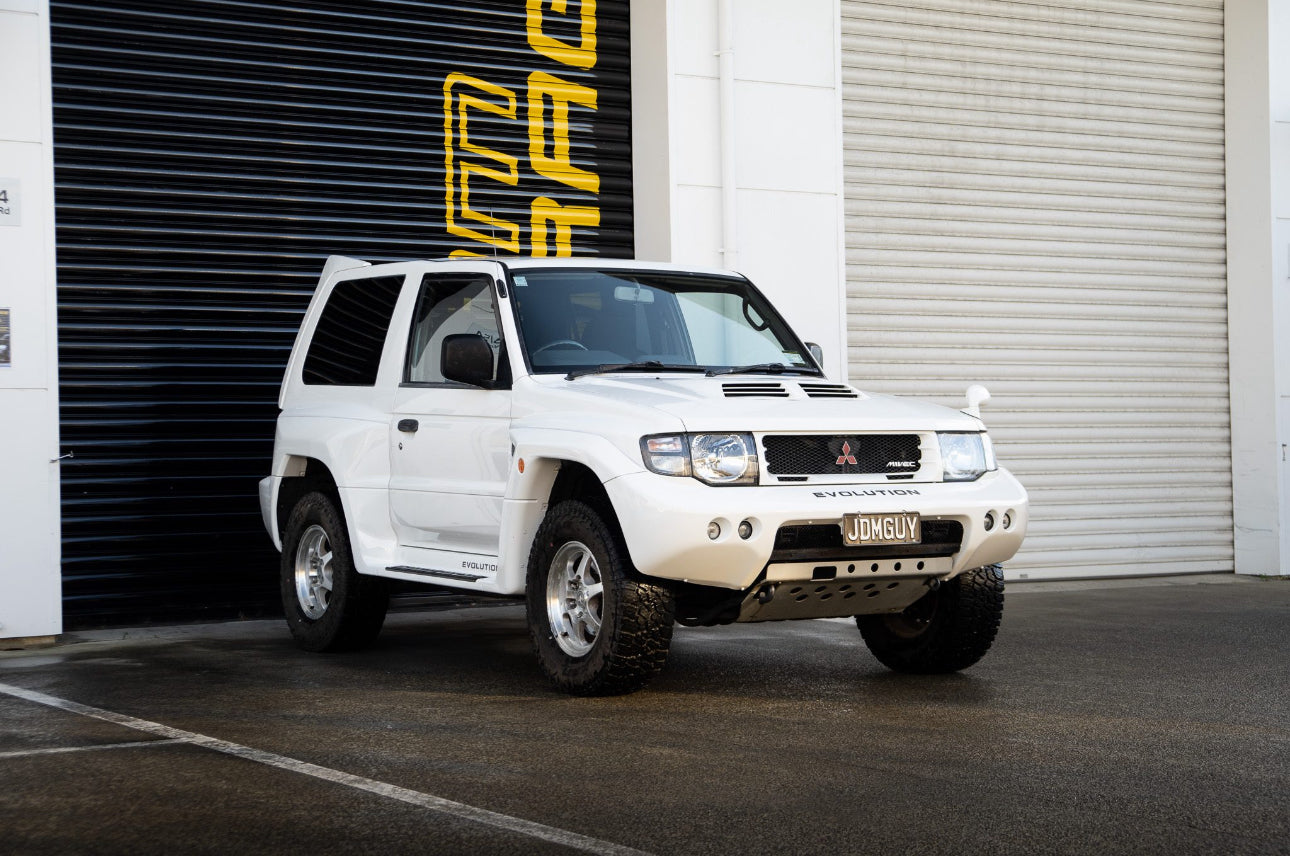1998 Mitsubishi Pajero Evolution
