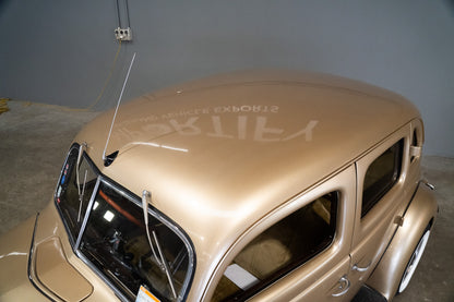 1937 FORD V8