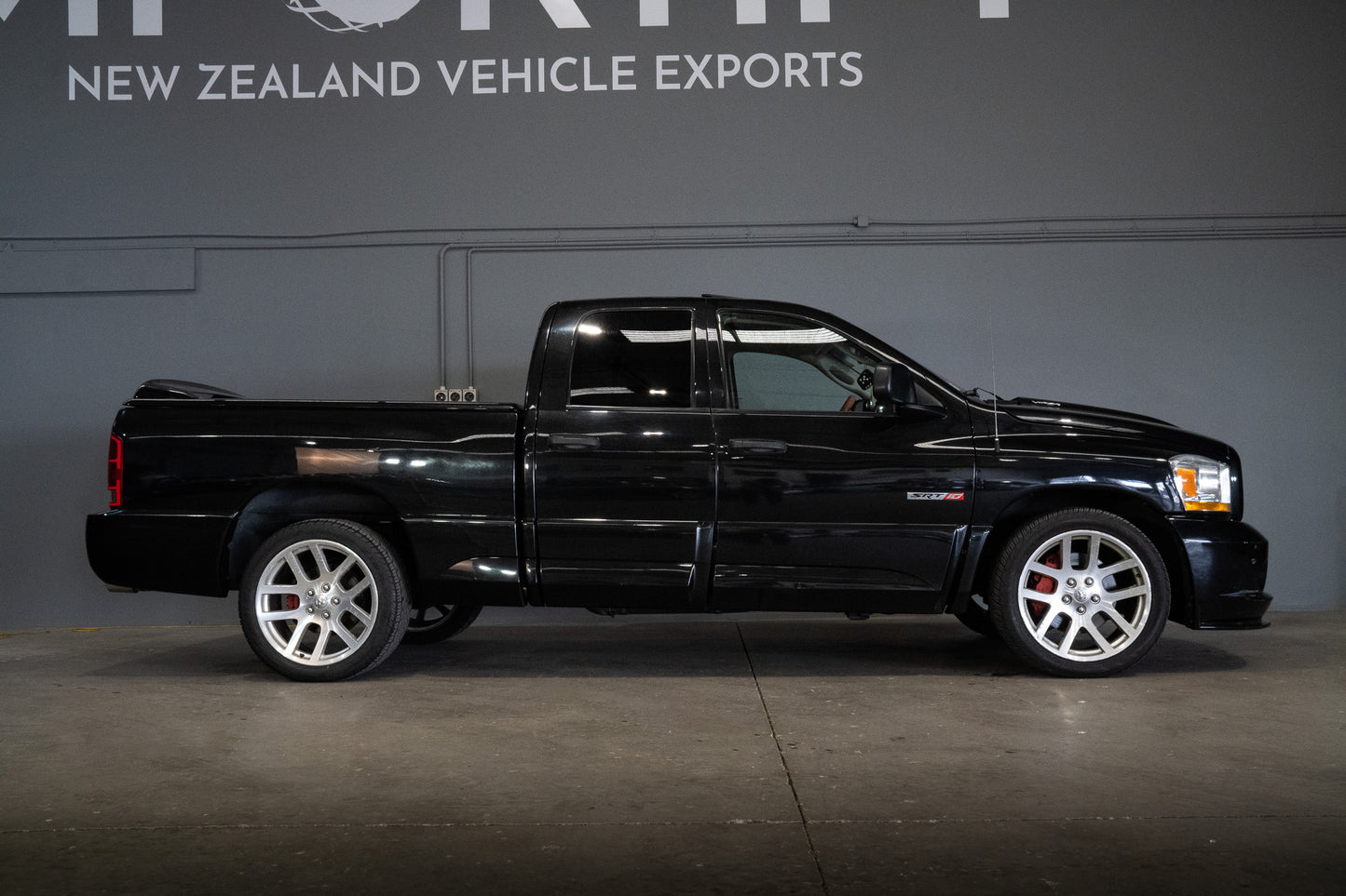 2006 DODGE RAM SRT10