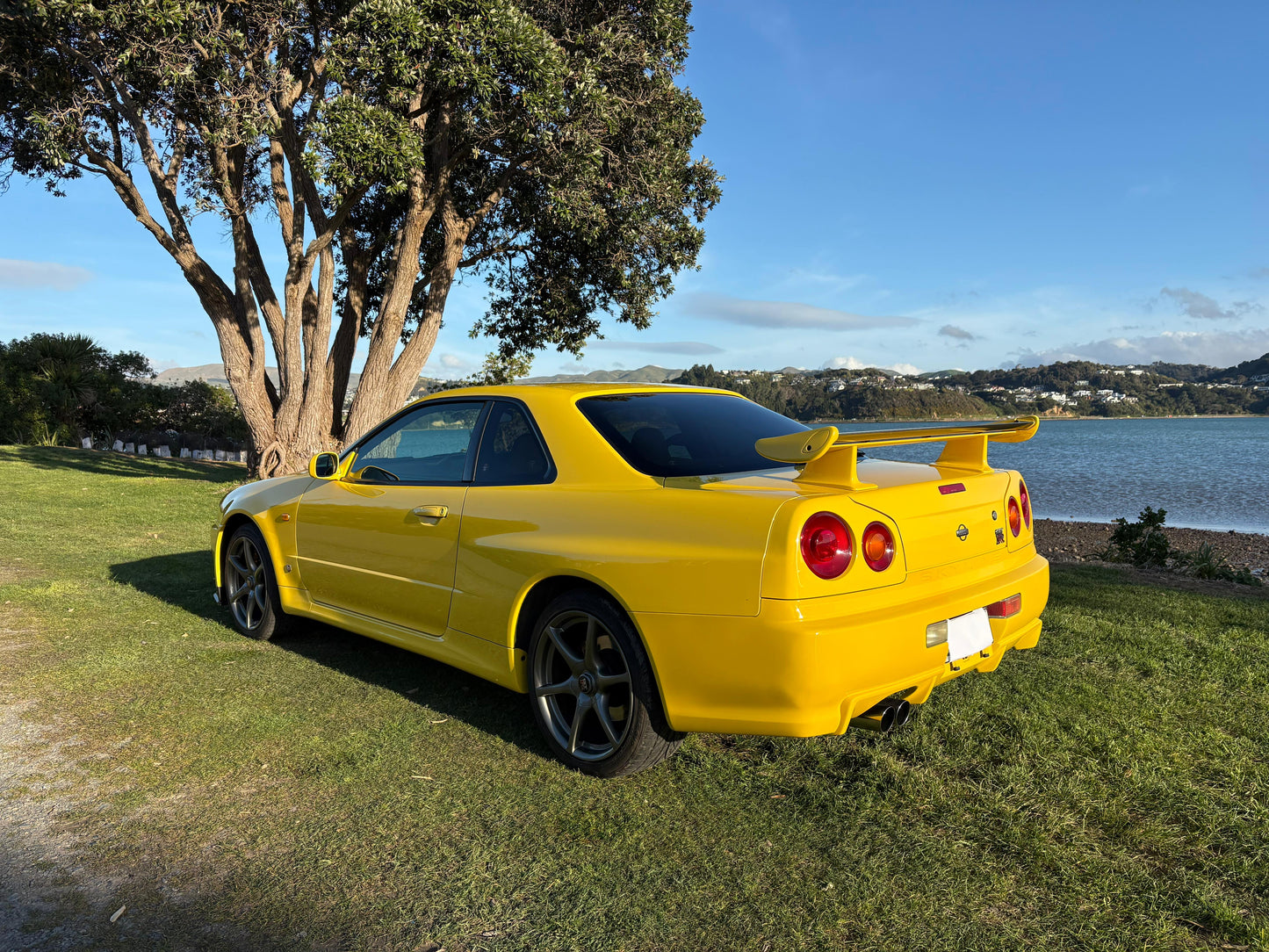 1999 Nissan Skyline R34 GTR Lightning Yellow EV1