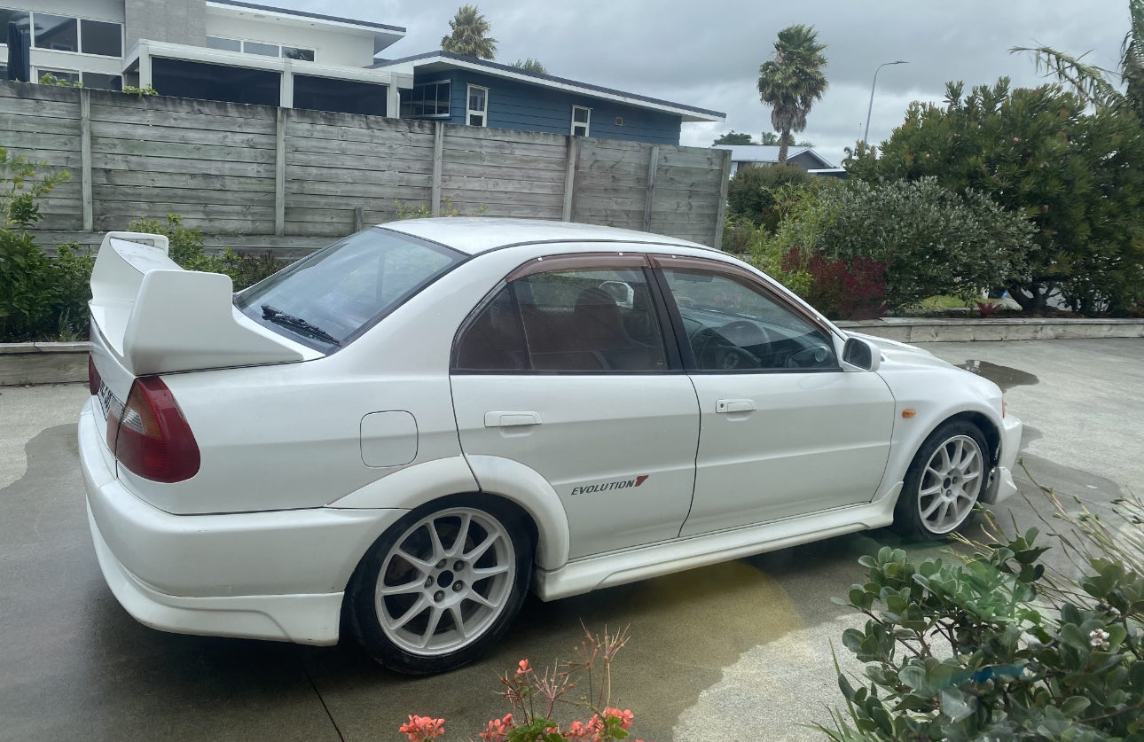 1998 Mitsubishi Lancer Evolution 5