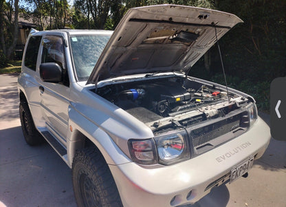 1998 Mitsubishi Pajero Evolution