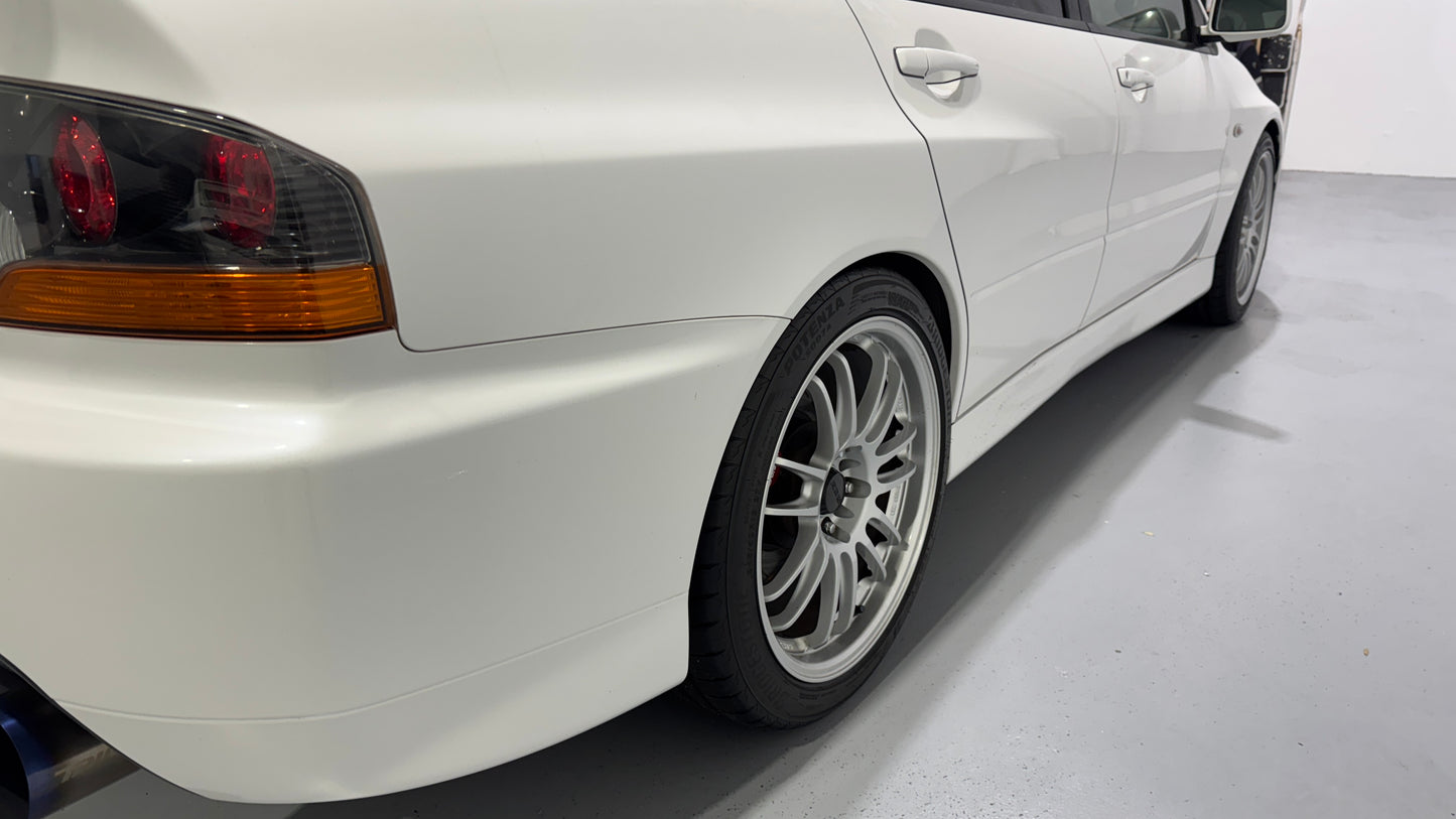 2006 Mitsubishi Lancer Evo 9 MR