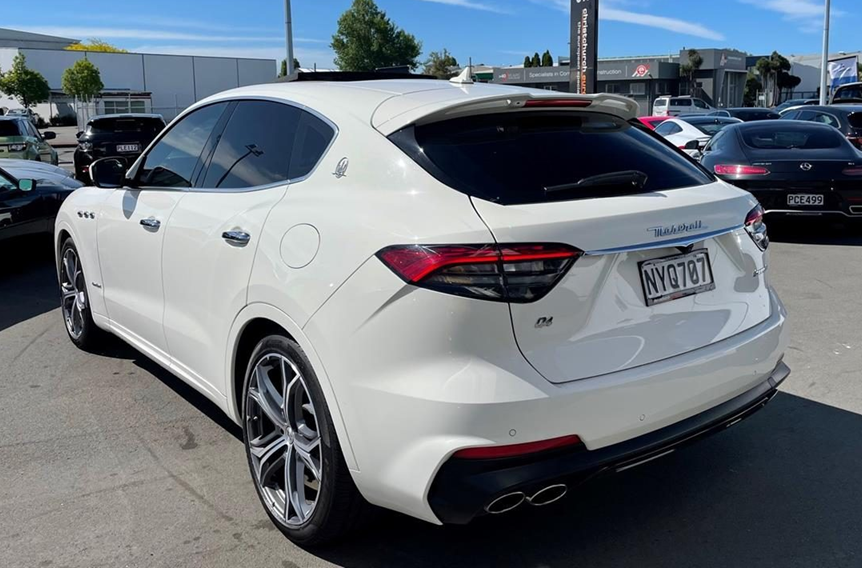 2021 Maserati Levante Gransport Facelift Q4
