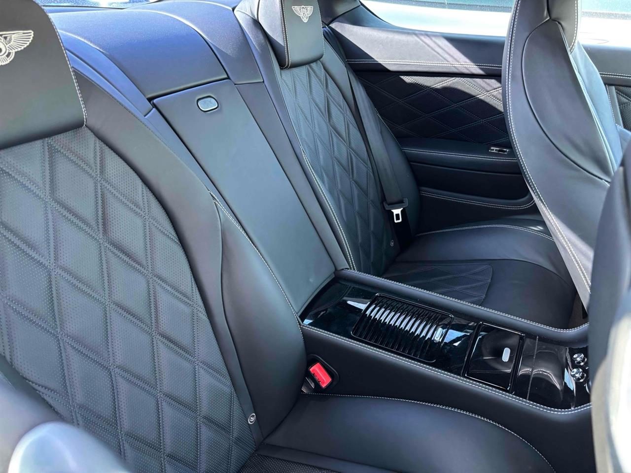 2012 Bentley Continental GT 6.0 W12 Mulliner Facelift Coupe