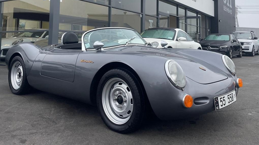 2009 Porsche 550 Spyder Replica