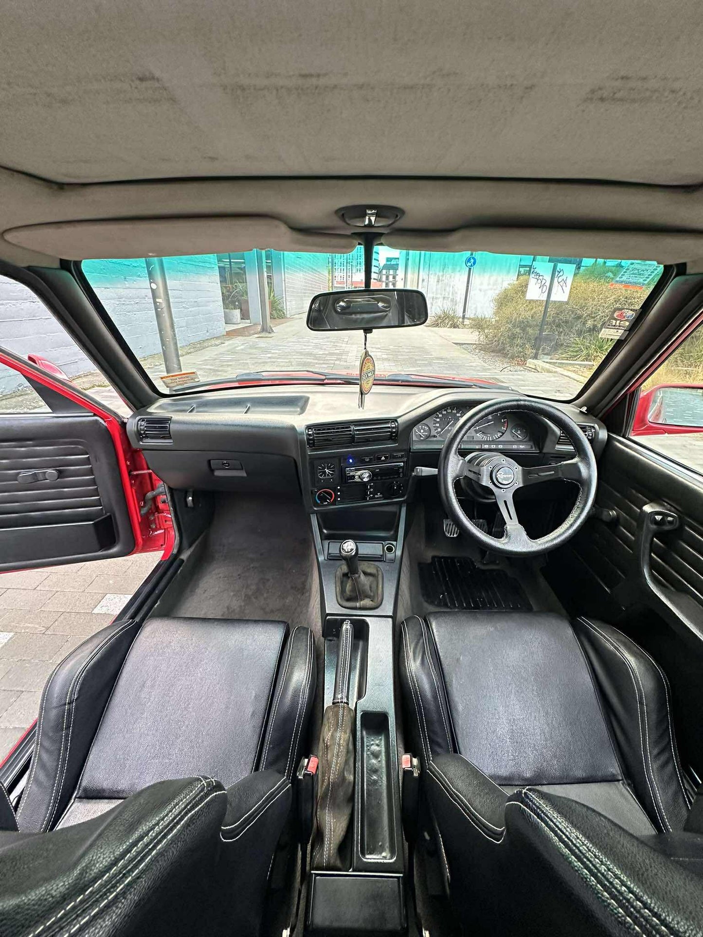 1988 E30 BMW 325i