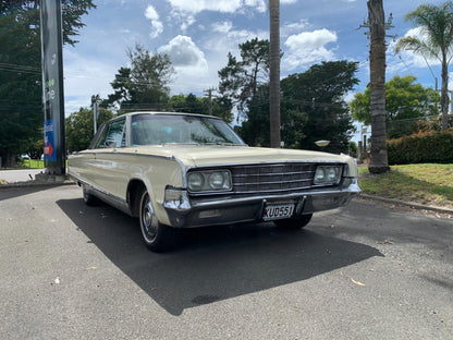1965 Chrysler New Yorker Big Block, 2 Door Hardtop