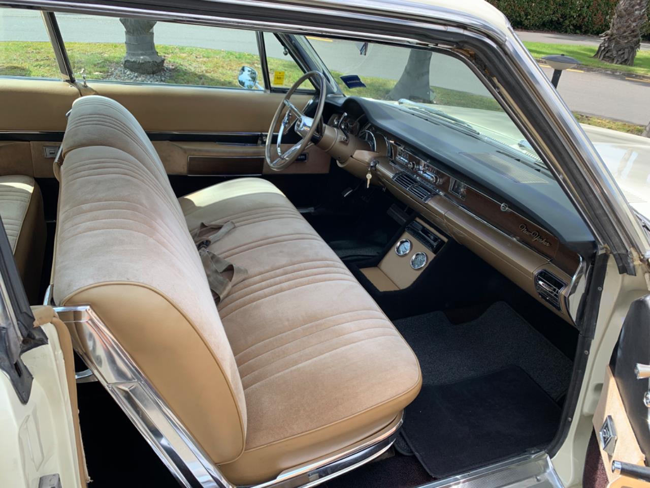 1965 Chrysler New Yorker Big Block, 2 Door Hardtop