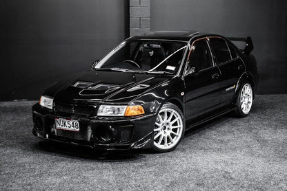 1998 Mitsubishi Lancer Evolution V w/ Sunroof