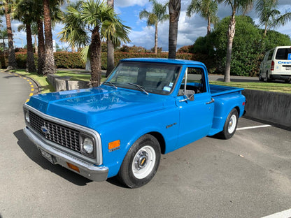 1972 Chevrolet C10 Stepside Short Bed Custom Deluxe Manual Trans