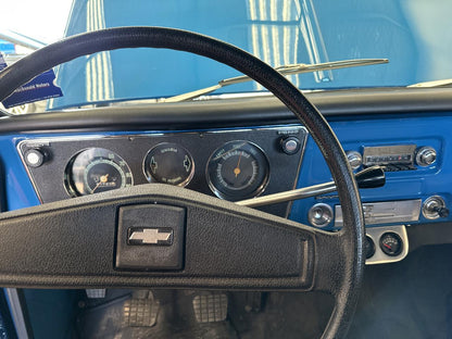 1972 Chevrolet C10 Stepside Short Bed Custom Deluxe Manual Trans